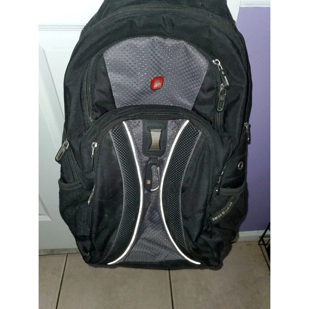SWISSGear Air Flow Black Multipocket School/Collage/Hiking Backpack